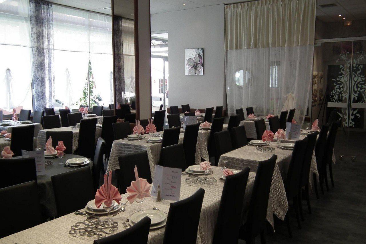 Hotel Des Pays Bas ลูร์ด ภายนอก รูปภาพ