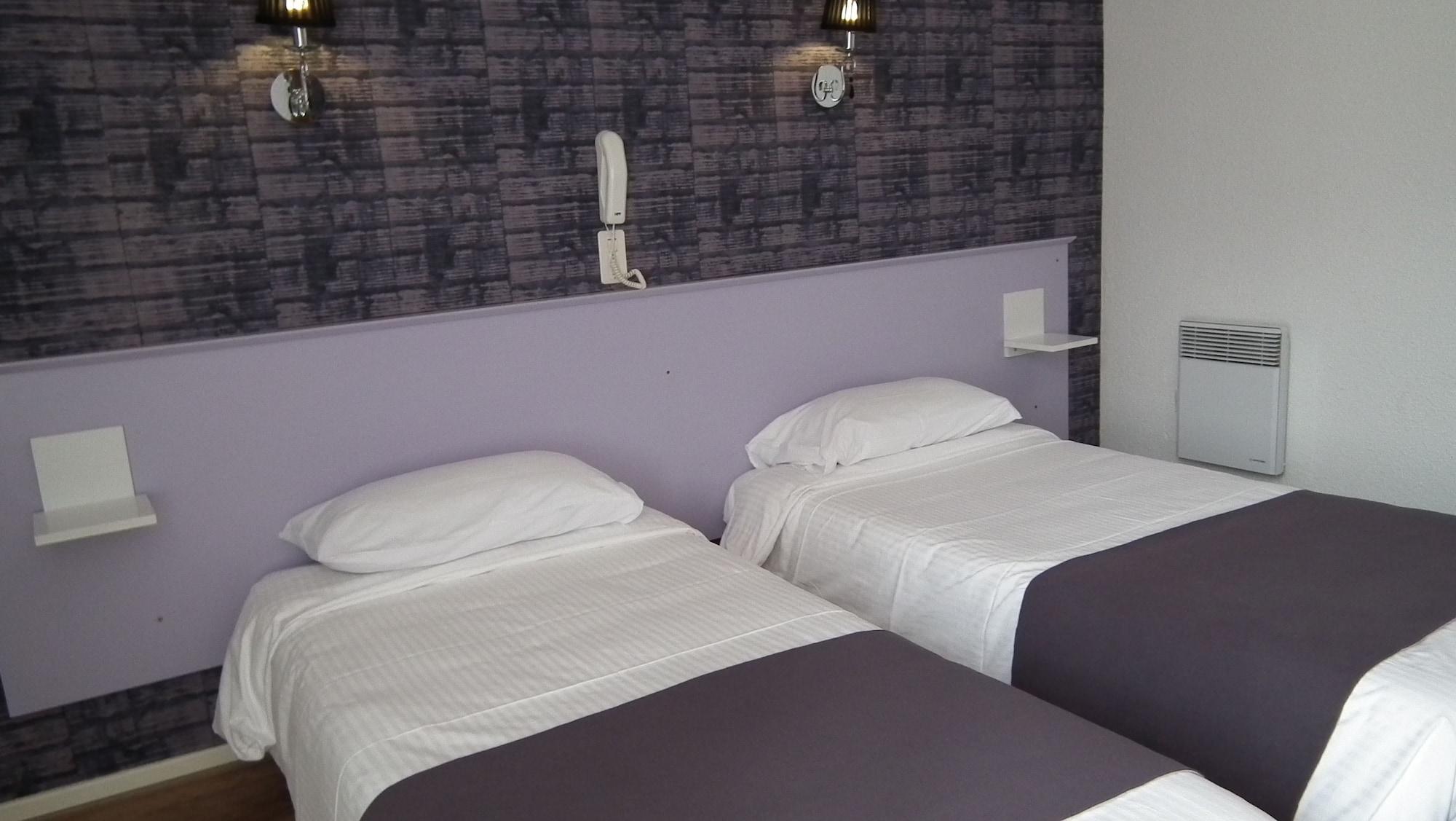 Hotel Des Pays Bas ลูร์ด ภายนอก รูปภาพ