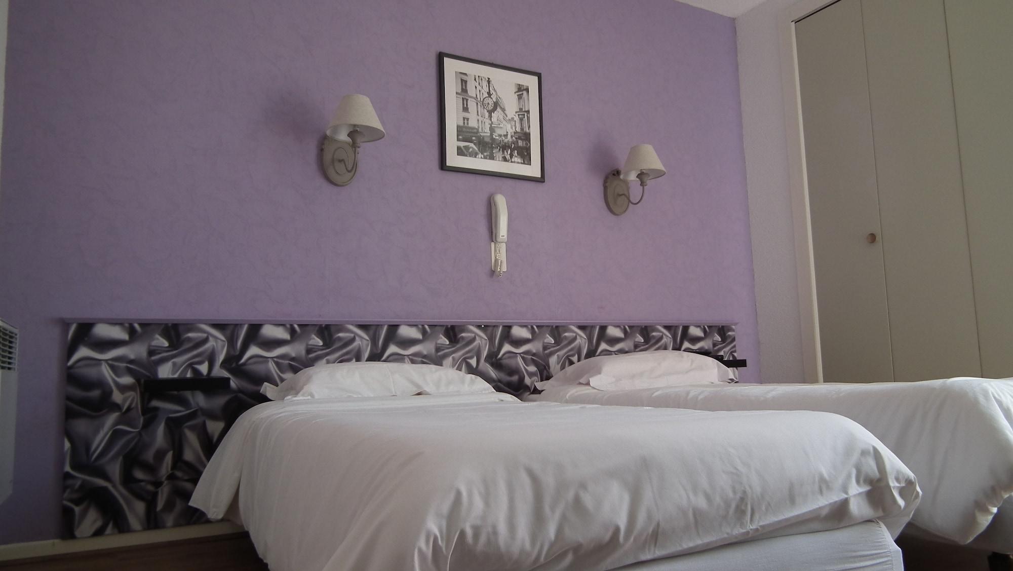 Hotel Des Pays Bas ลูร์ด ภายนอก รูปภาพ